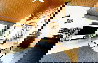 Photo 1 - Einzigartige Schöne Altbau- Wohnung Im Zentrum