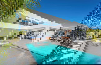 Foto 1 - Beachside Villa, Amazing Views, Hotel Amenities v5