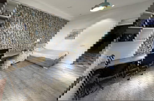 Foto 6 - Charming 2-bed Apartment in Baku City Center