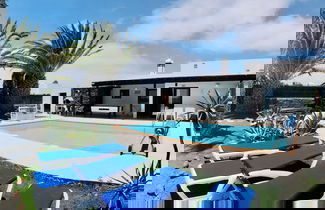 Foto 1 - Villa Descansa With Private Pool, sea View, Sat-tv & Free Wifi