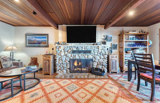 Lakefront Haven by Avantstay Minutes to Ski Resorts Private Dock - Foto 8