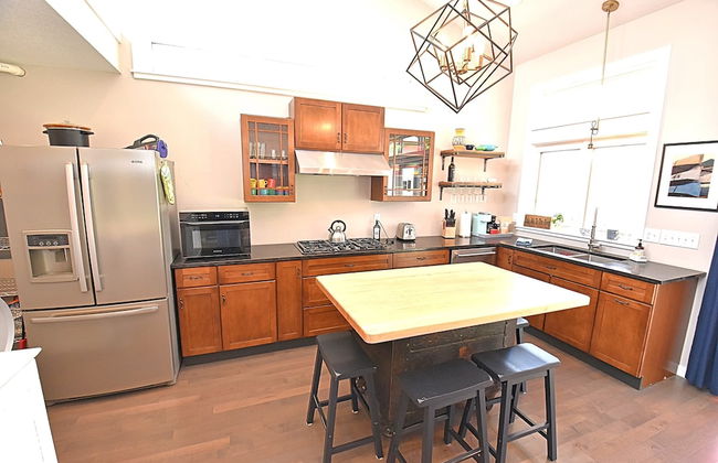 The Chicken Coop a Modern Riverfront Oasis 908 - Photo 3