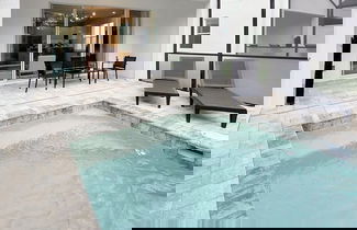Foto 2 - Upstay - Modern Home w Pool in New Development