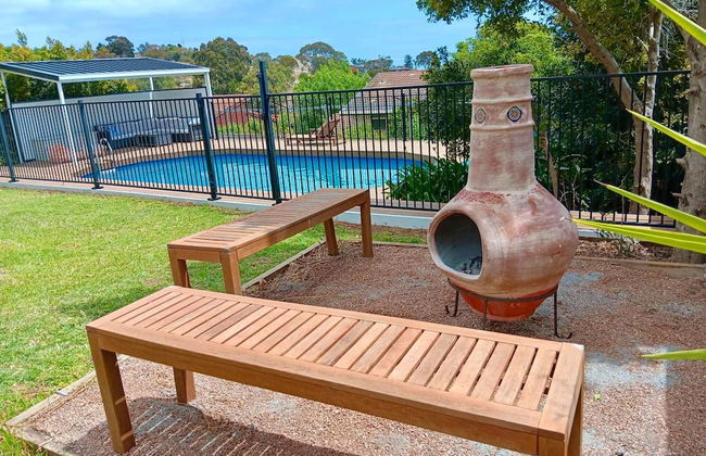 The Ultimate Poolside Escape - Pet Friendly - Foto 2