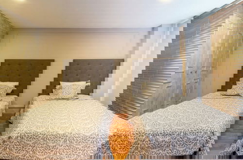 Foto 8 - Penthouse Near Masaryk , Sleeps 16 , Pet Friendly