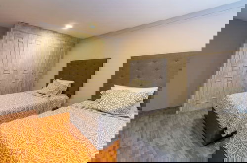 Foto 6 - Penthouse Near Masaryk , Sleeps 16 , Pet Friendly