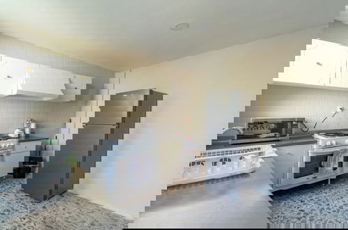 Foto 11 - Penthouse Near Masaryk , Sleeps 16 , Pet Friendly