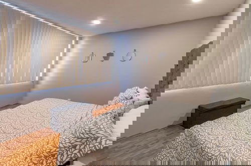 Foto 5 - Penthouse Near Masaryk , Sleeps 16 , Pet Friendly