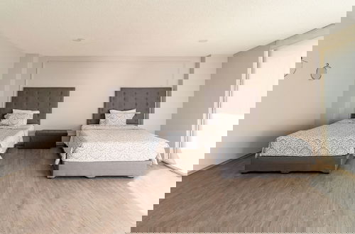 Foto 3 - Penthouse Near Masaryk , Sleeps 16 , Pet Friendly