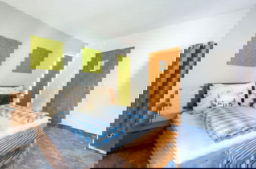 Foto 6 - Spacious Apartment With Balcony