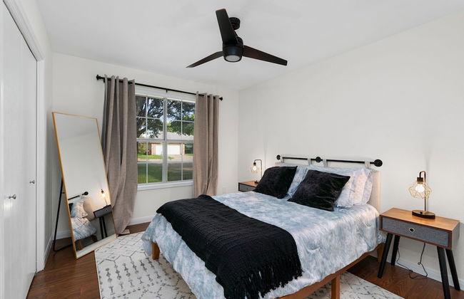 High End Home w Pool Hot Tub Gameroom - Foto 7