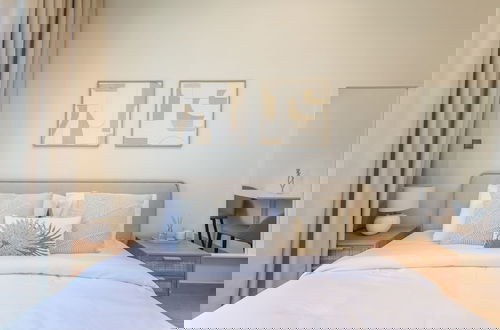 Foto 3 - Elite LUX Holiday Homes - Modern Studio in Azizi Riviera Prime Location Dubai