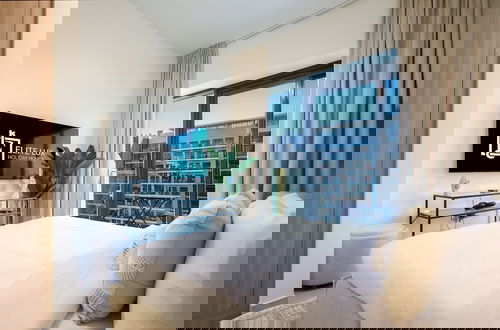 Foto 2 - Elite LUX Holiday Homes - Modern Studio in Azizi Riviera Prime Location Dubai