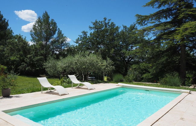 Holiday Home in Villes-sur-auzon With Pool - Foto 16