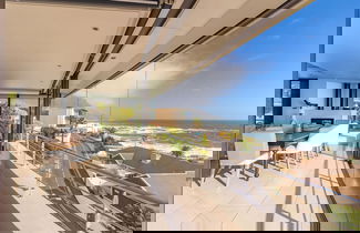 Foto 1 - Experience Solace and Panoramic Views at Crescent Bay