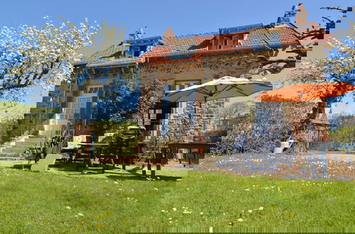 Photo 55 - Unique Holiday Home in Saint-honore-les-bains With Garden