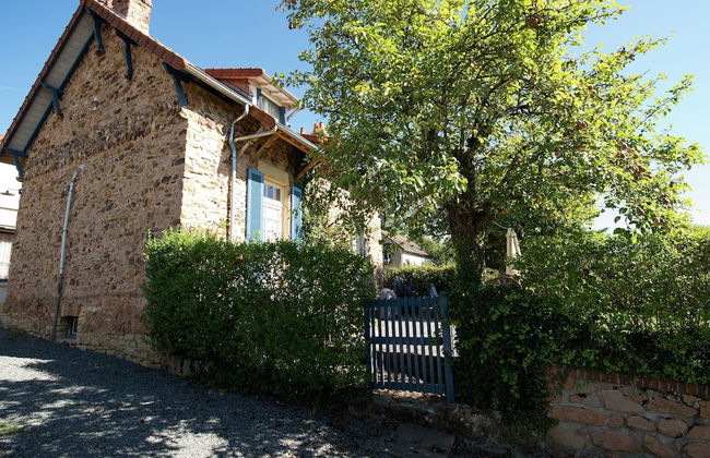 Unique Holiday Home in Saint-honore-les-bains With Garden - Foto 62