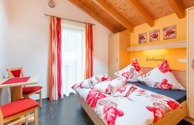 Beautiful Holiday Apartment in Umhausen With two Balconies - Foto 8