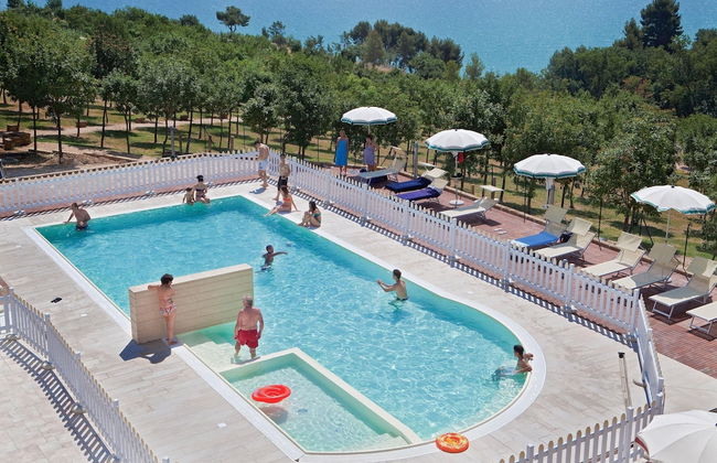 Holiday Resort Contea dei Ciliegi Pedaso - Foto 28