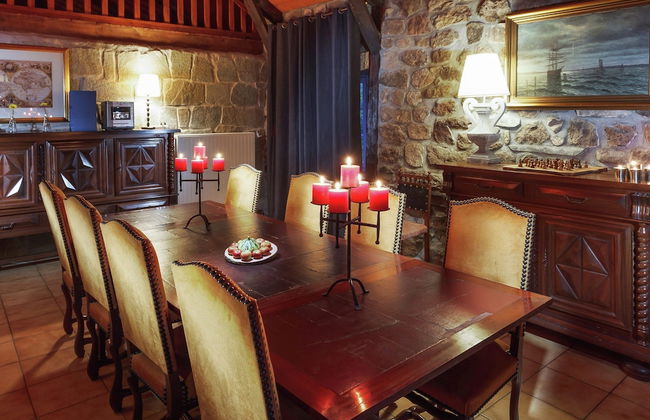 Charming Farmhouse in Cros-de-georand With Swimming Pool - Photo 40