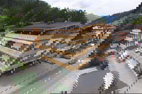 Foto 30 - Luxurious Apartment With Sauna, Garage, Roof Terrace