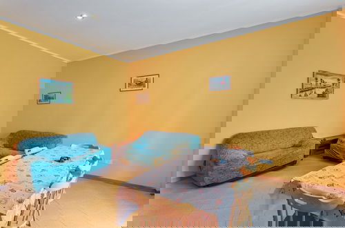 Photo 34 - Cozy Apartment With Swimming Pool and gym on Lake Trasimeno