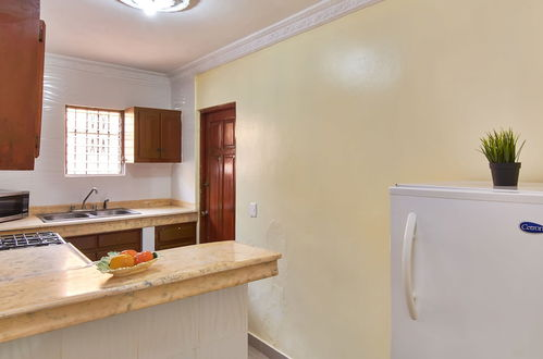 Photo 6 - 2 Bedroom Apartment in Santo Domingo Este- Near Airport and Parque del Este