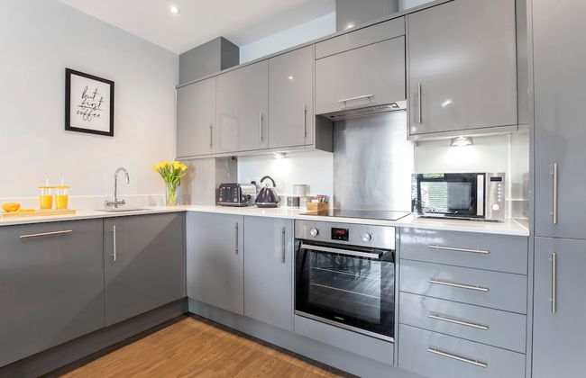 Elliot Oliver -Stylish 2 Bedroom Apartment With Parking In The Docks - Foto 7