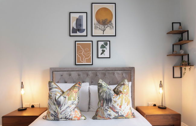 Elliot Oliver -Stylish 2 Bedroom Apartment With Parking In The Docks - Foto 2