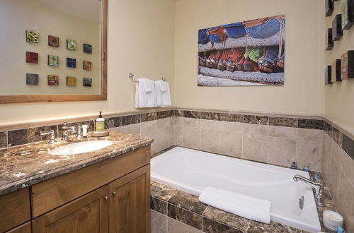 Photo 18 - Beaver Creek Landing Condo 202