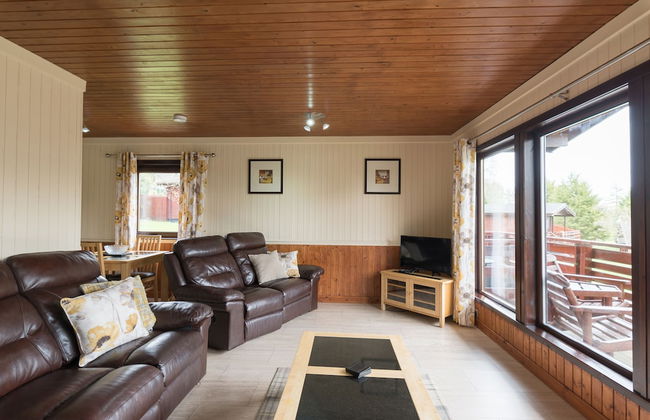 Conifer Lodge 8 With Hot Tub, Newton Stewart - Foto 6
