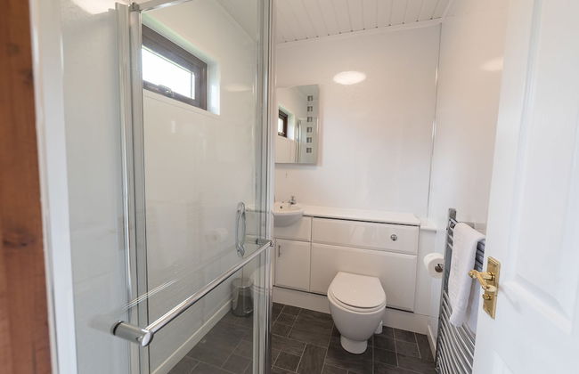 Conifer Lodge 8 With Hot Tub, Newton Stewart - Foto 10