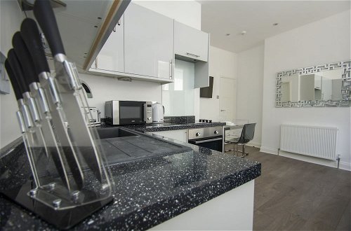 Photo 11 - Sea Breeze Apartment Central by Brighton Holiday Lets