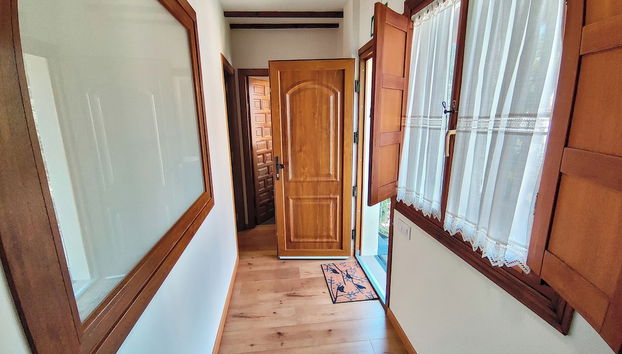Entrada (vista interior)