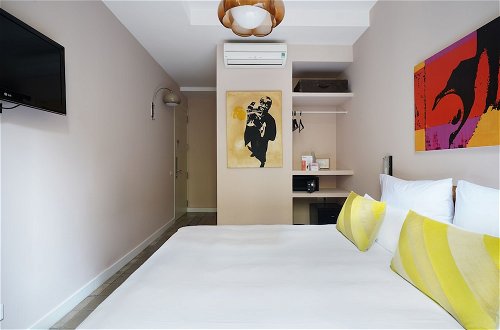Photo 3 - numa | Roca Rooms & Apartments