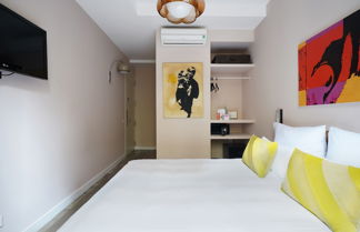 Photo 3 - numa | Roca Rooms & Apartments