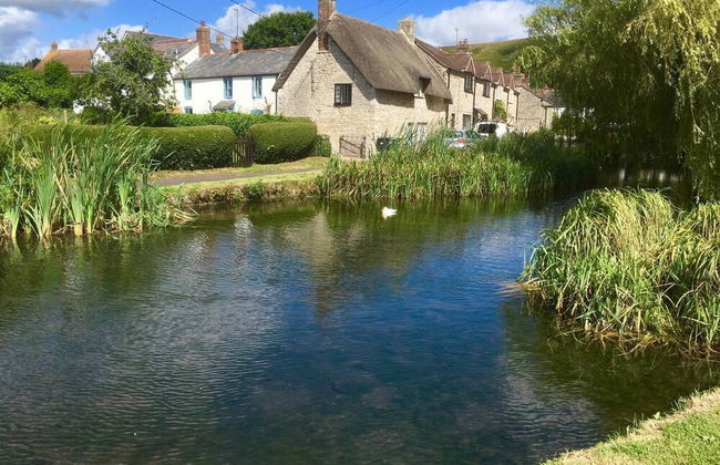 Idyllic Riverside Cottage in Dorset - Foto 23