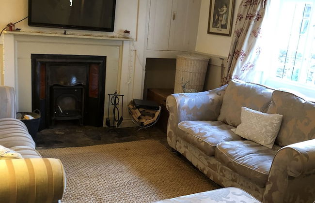 Impeccable 3-bed 17th Century Luxury Cottage - Foto 19