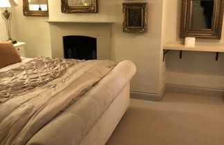 Photo 3 - Impeccable 3-bed 17th Century Luxury Cottage