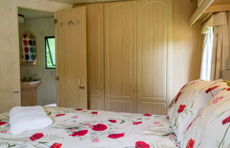 Photo 3 - Tadpole Retreat:sleeps 4, Kitchen, Bathroom&lounge
