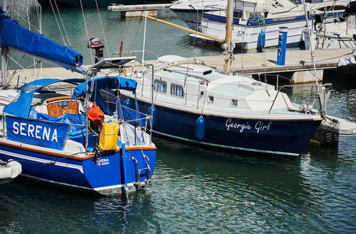 Photo 11 - Harbour Breeze - Contemporary Waterside Bolthole on Torquay s Iconic Marina