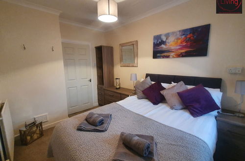 Foto 3 - Two Bedroom Apartment by Klass Living Serviced Accommodation Airdrie - Nicol Apartment With WiFi & Parking