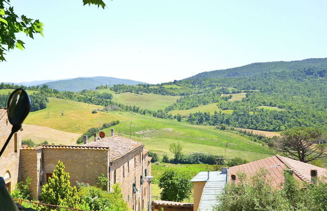 Romantic Getaway With Views - Photo 34