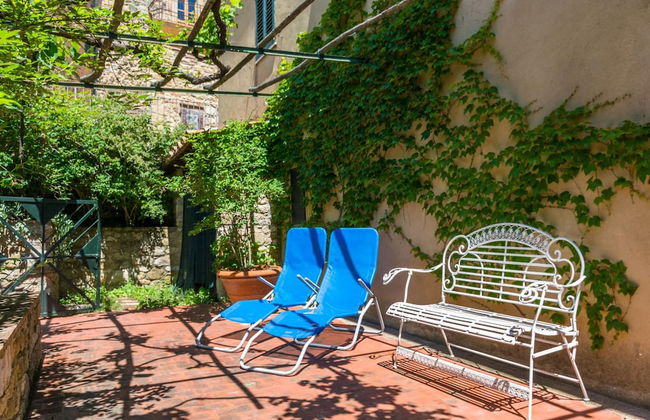 Romantic Getaway With Views - Photo 18