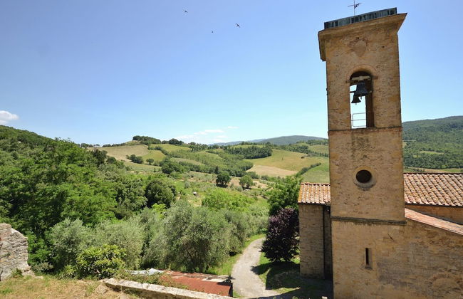 Romantic Getaway With Views - Photo 31