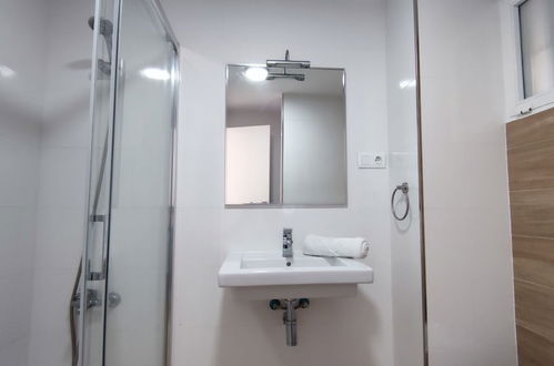 Foto 6 - Fantástico Apartamento Totalmente Reformado