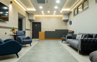 Photo 3 - Opera Suites