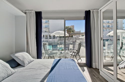 Photo 6 - Carihuela Suites