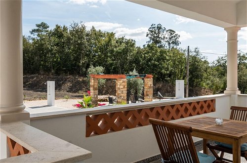 Foto 14 - Wonderful Villa in Ferreira do Zezere With Private Pool