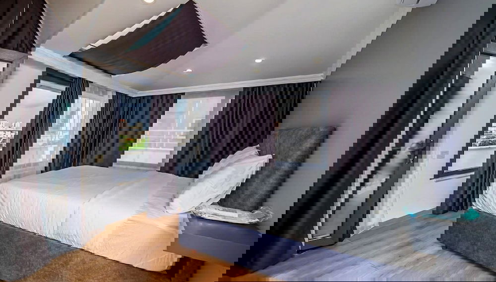 Primary image